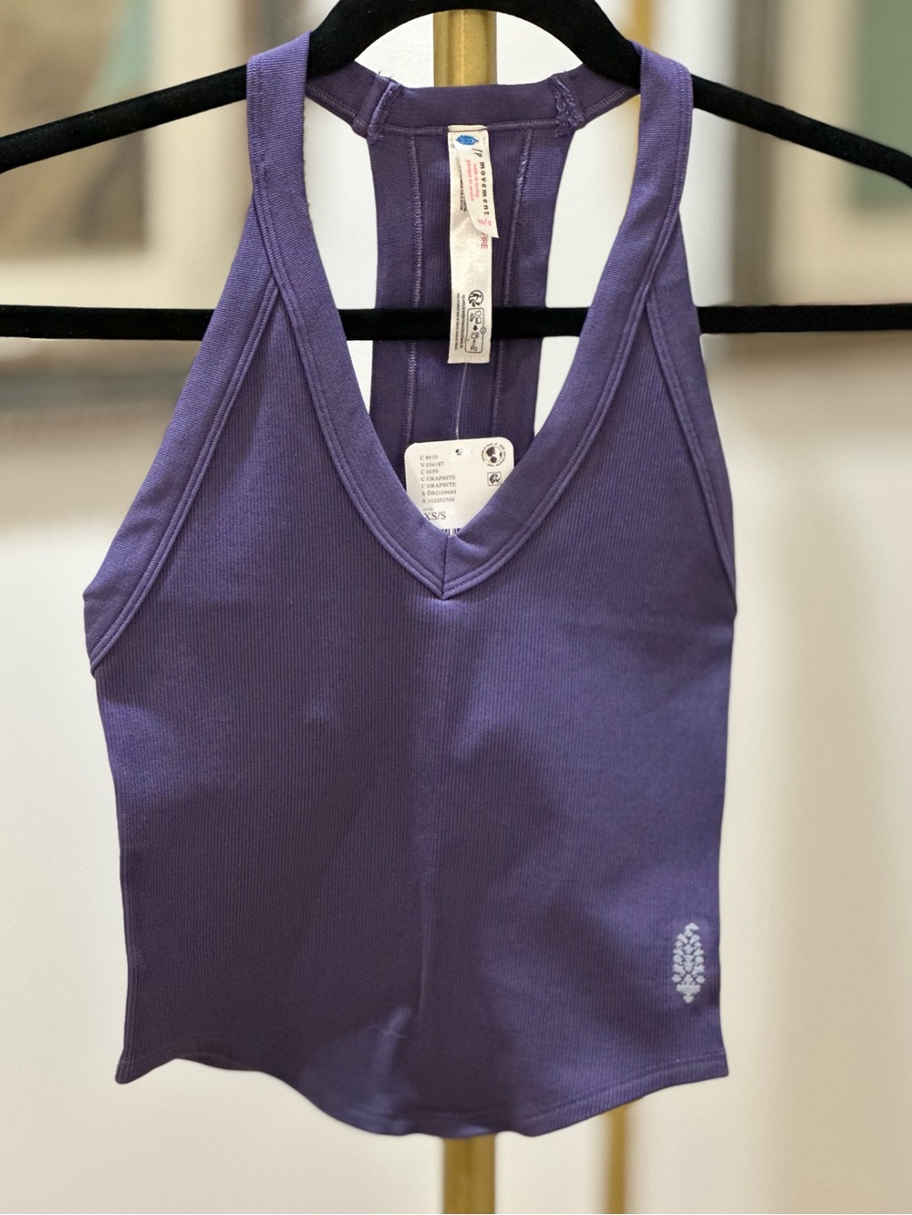 Free People All Clear V-Neck Racerback Tank NWT - Picture 4 of 8
